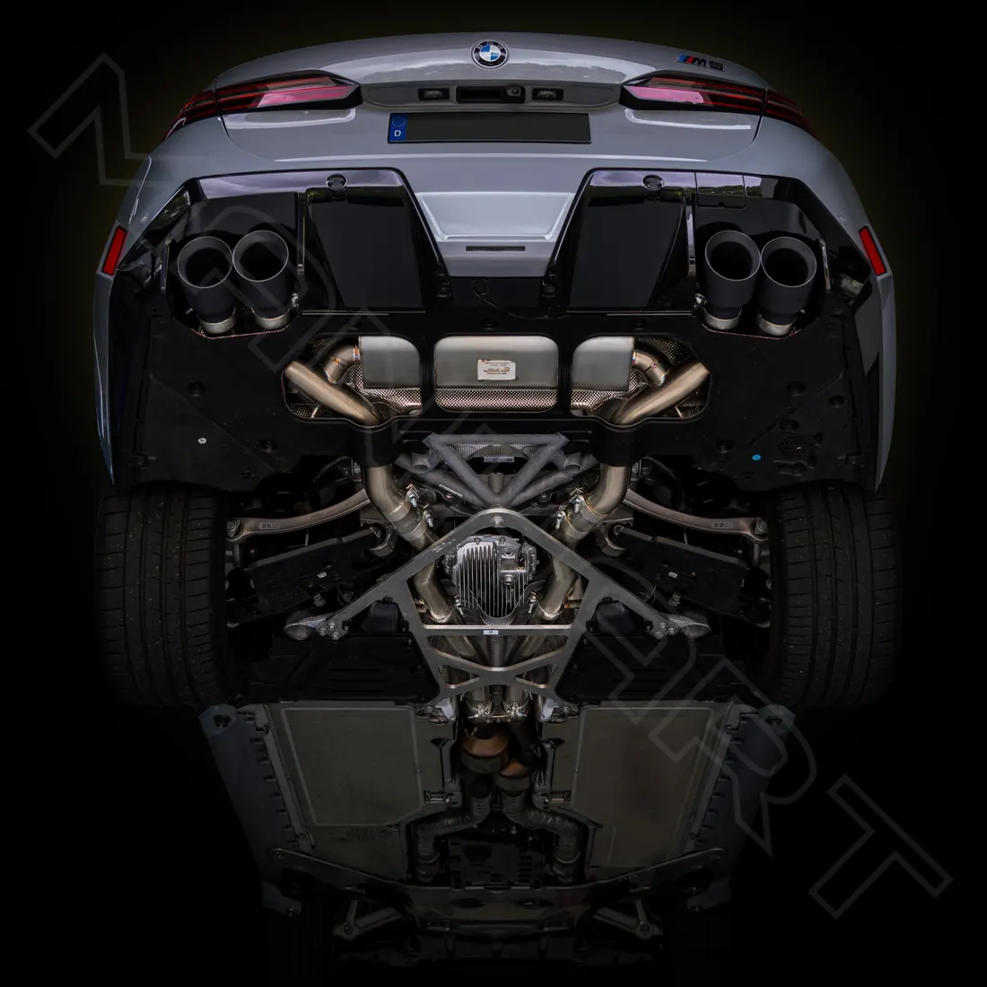 MANHART NAP Exhaust System ติดตั้งบน BMW M5