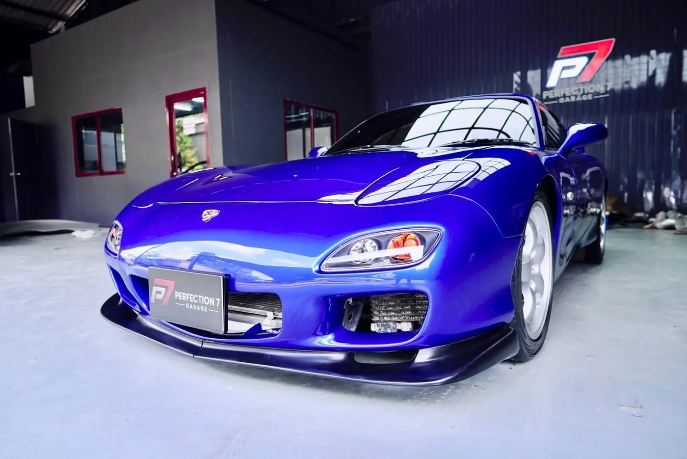 Mazda RX-7 FD สีน้ำเงิน
